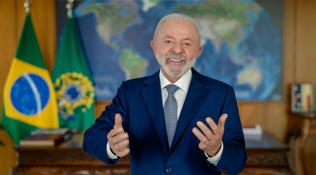 Em pronunciamento na TV, o presidente Luiz Inácio Lula da Silva afirmou que desigualdade no Brasil caiu ao menor patamar