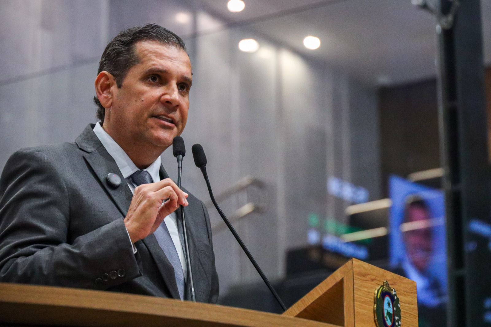 Fabrizio Ferraz solicita providências à Neoenergia e órgãos fiscalizadores diante de prejuízos à população urbana e rural do Sertão