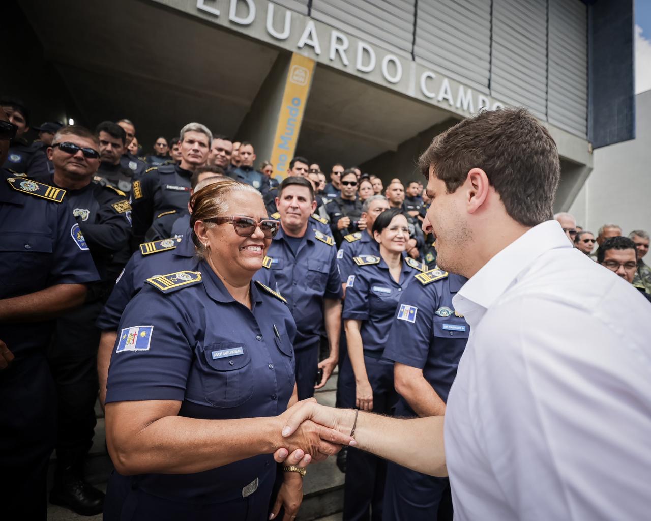 Recife formaliza adesão ao Município Mais Seguro e recebe equipamentos, capacitação e apoio federal para fortalecer a Guarda Municipal