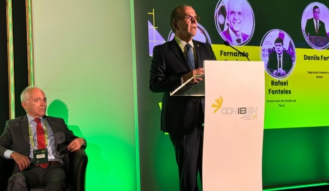 Senador Fernando Dueire abre a Coniben 2025, em Lisboa, e apresenta propostas sobre energia renovável, biocombustíveis e hidrogênio verde