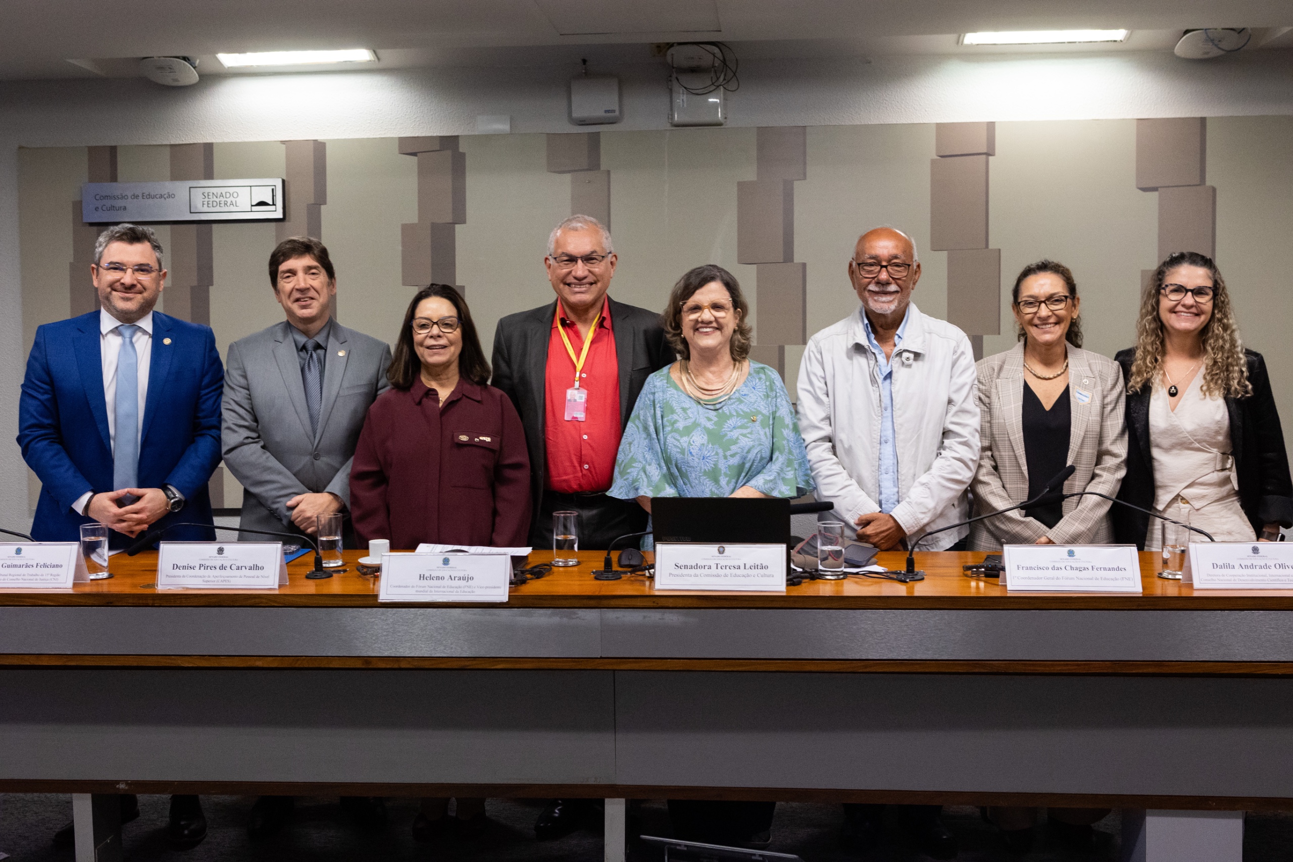 Audiência da Comissão de Educação e Cultura celebrou 15 anos do FNE e reiterou a prioridade de análise do novo PNE no próximo ano legislativo