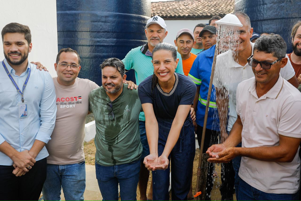 Compromissos em Riacho das Almas e São Bento do Una reúnem ações em abastecimento de água, mobilidade, educação e serviços públicos