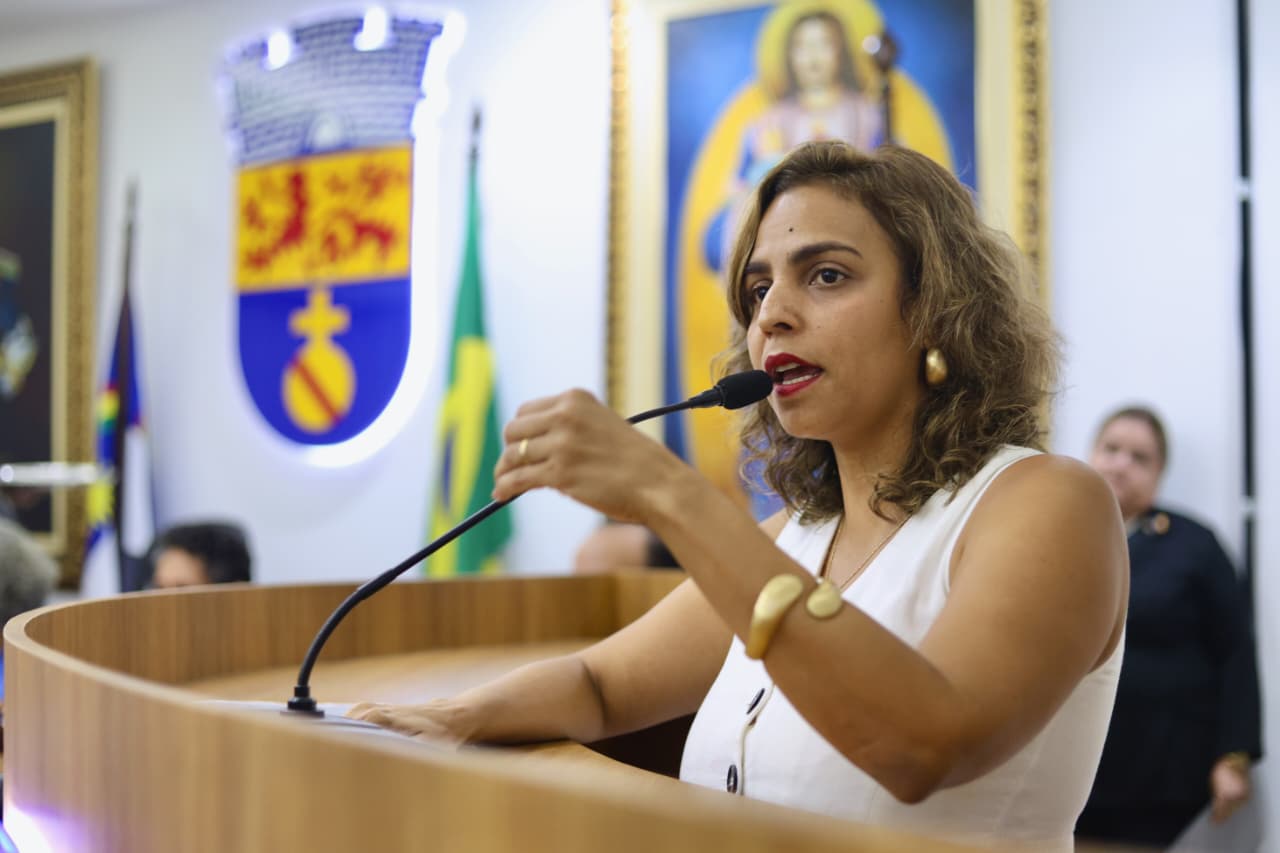 Emenda aprovada pela Câmara de Olinda prevê correção, juros e multa em caso de atraso nos pagamentos a artistas e agremiações