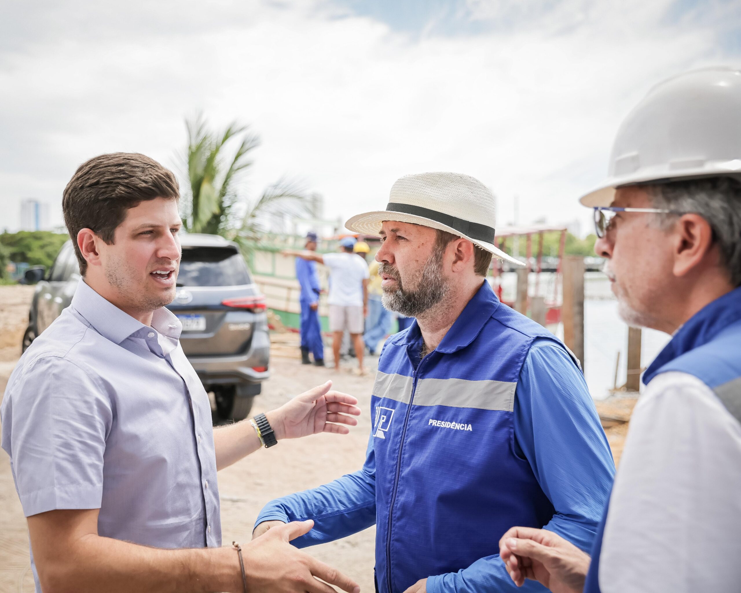 Obra de R$ 29 milhões da Prefeitura do Recife transforma área antes ocupada por palafitas no Parque Linear do Rio Pina, beneficiando 12 mil moradores