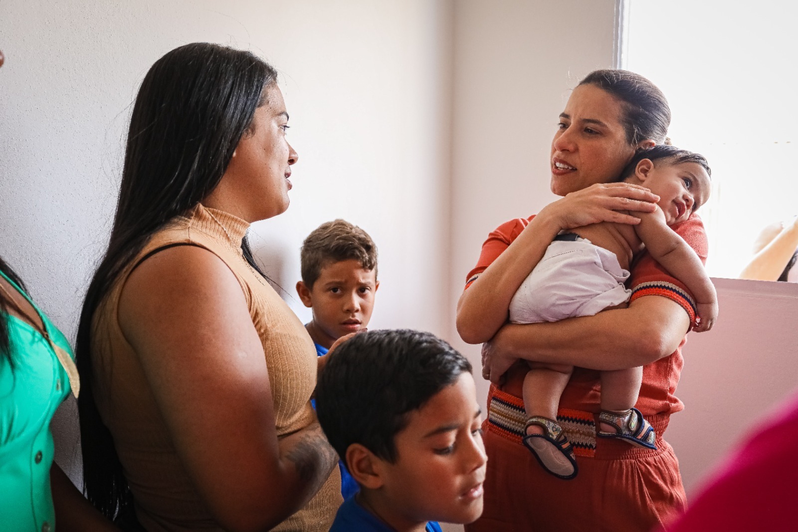 Mães de Pernambuco ultrapassa 135 mil beneficiárias, soma R$ 597,5 milhões em repasses e integra estratégia estadual de combate à fome