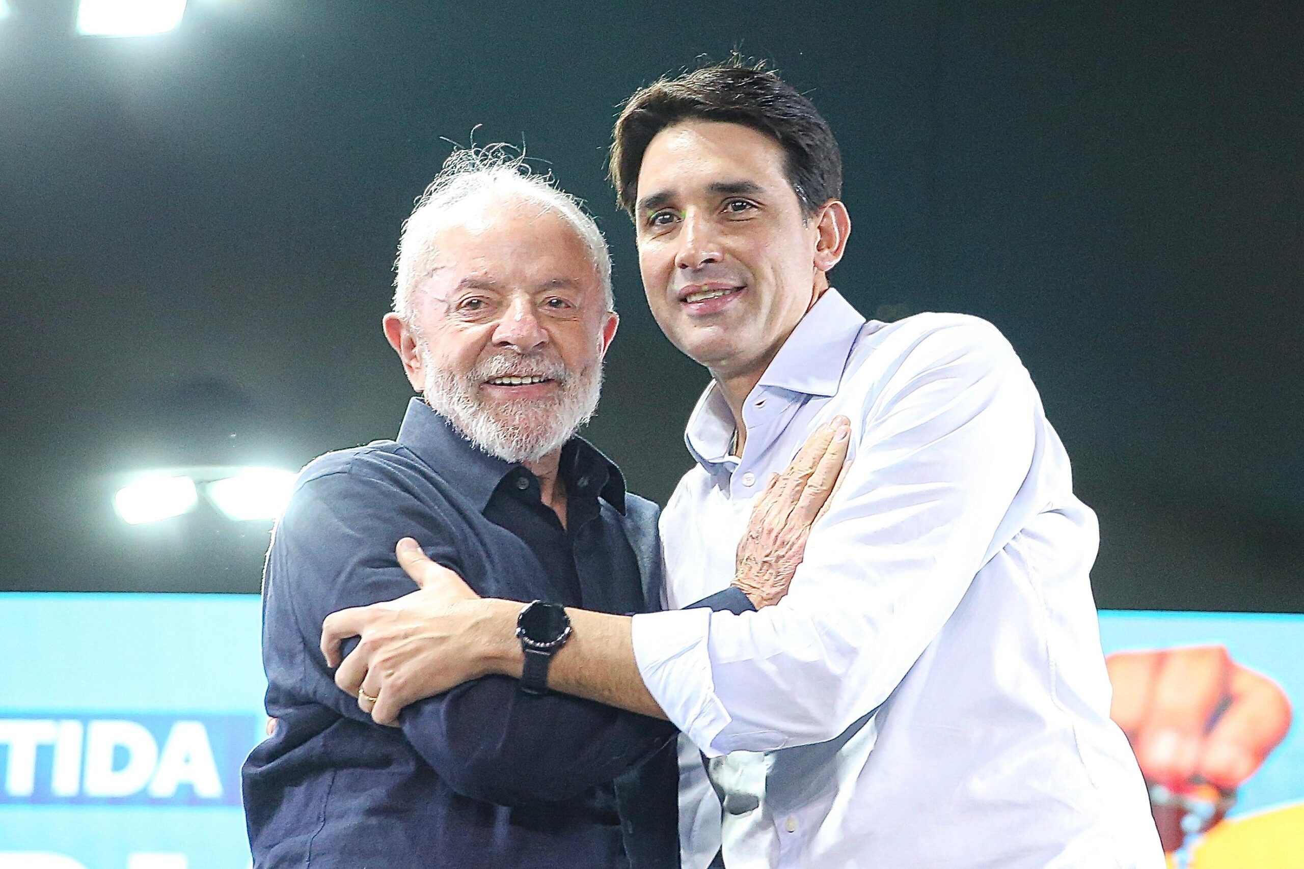 Portos brasileiros sustentam o melhor triênio da balança comercial, com superávit de US$ 68,2 bilhões em 2025 e recordes em exportações e importações