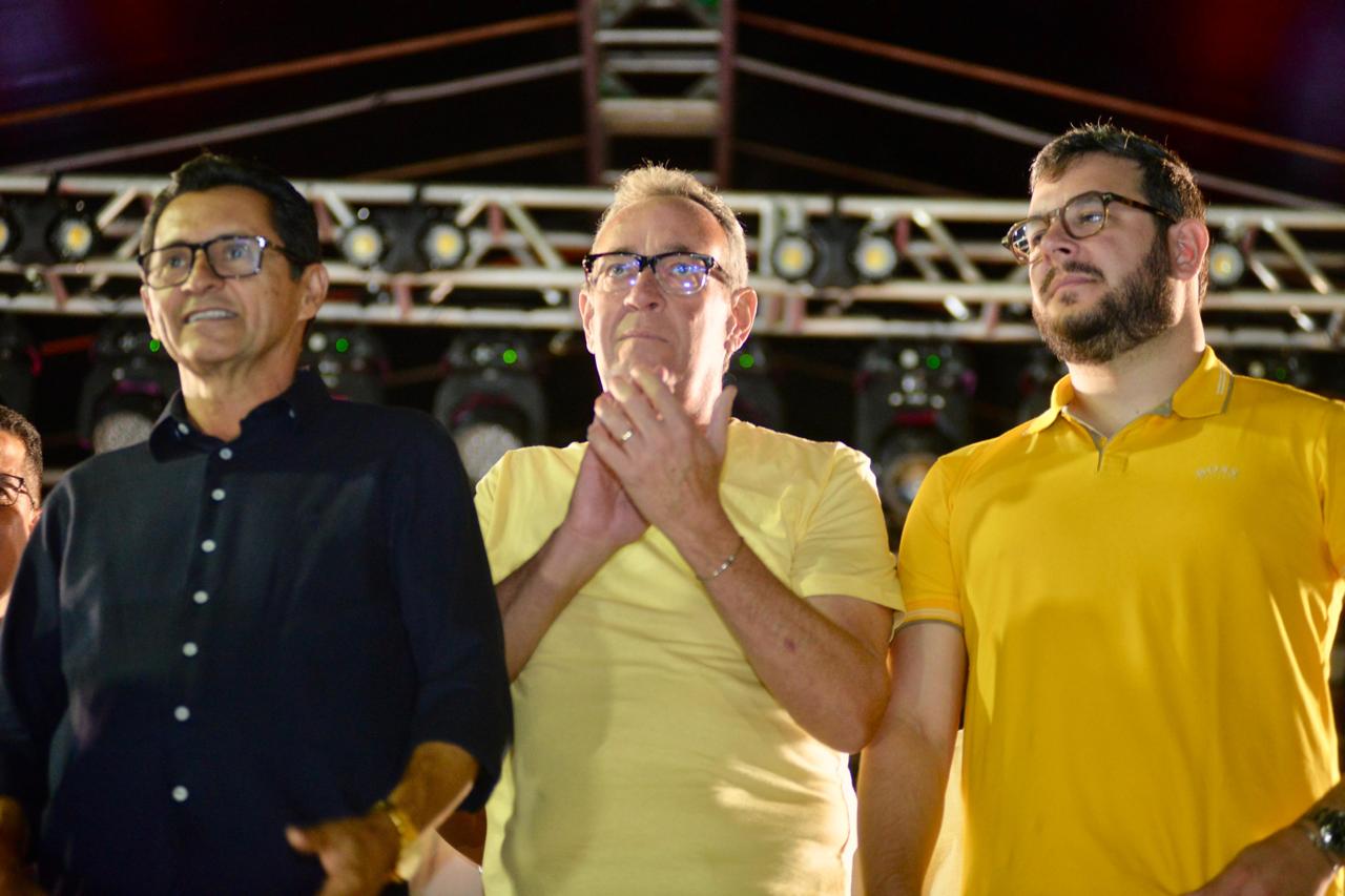 Recurso foi anunciado por Álvaro Porto durante a Festa de São Sebastião e será destinado à conclusão do calçamento da Vila do Cruzeiro