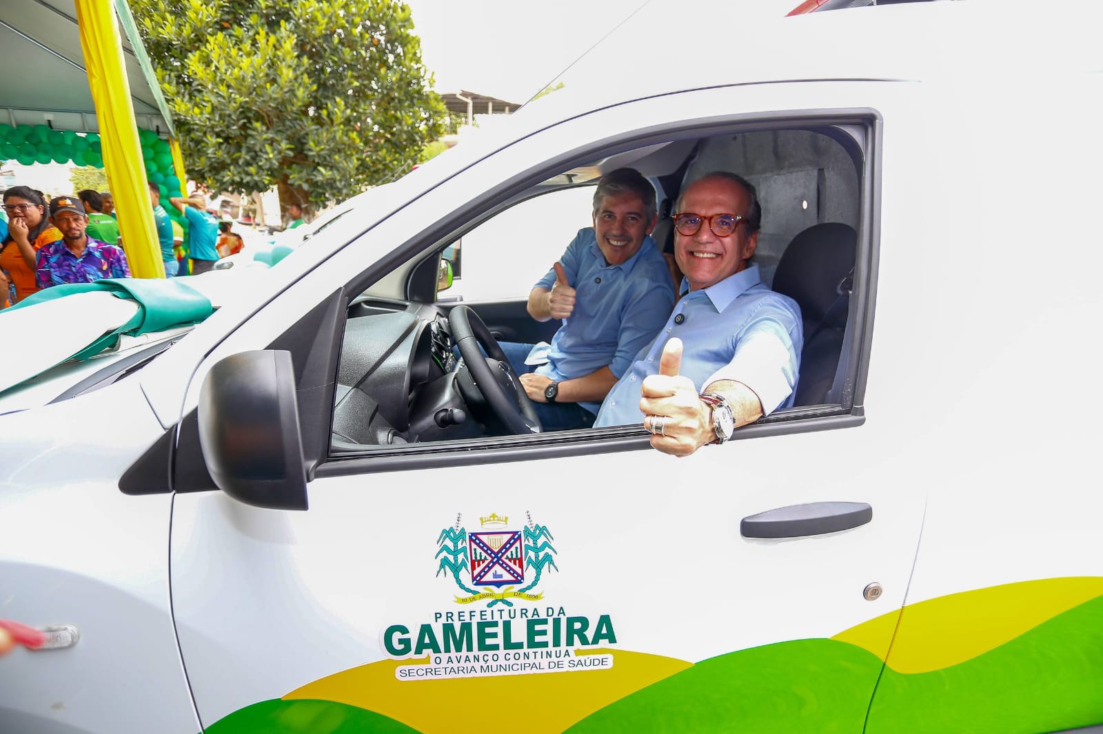 Senador Fernando Dueire entrega ambulâncias, equipamentos e acompanha obras de saúde e pavimentação em Gameleira, na Mata Sul de Pernambuco