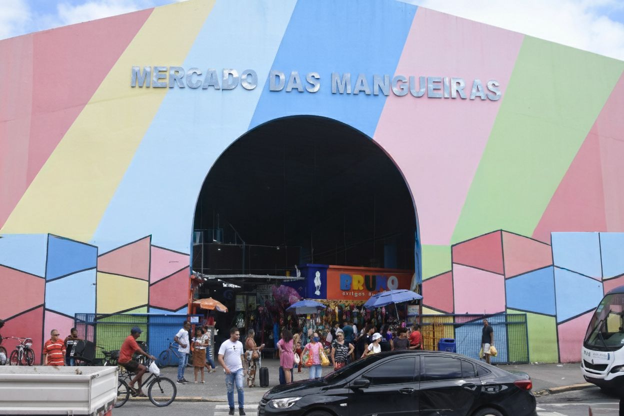Caravana do Cred Folia leva linha de crédito da AGE a empreendedores de Jaboatão, com atendimento no Mercado das Mangueiras