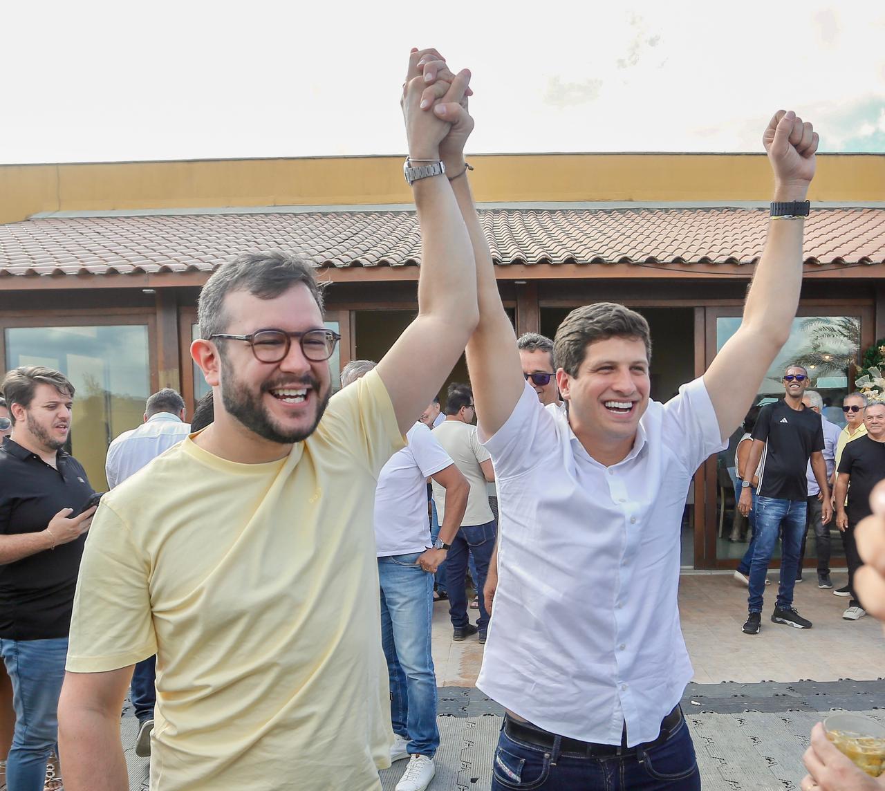 Gabriel Porto se filia ao PSB a convite de João Campos e reforça articulação política para as eleições de 2026 em Pernambuco