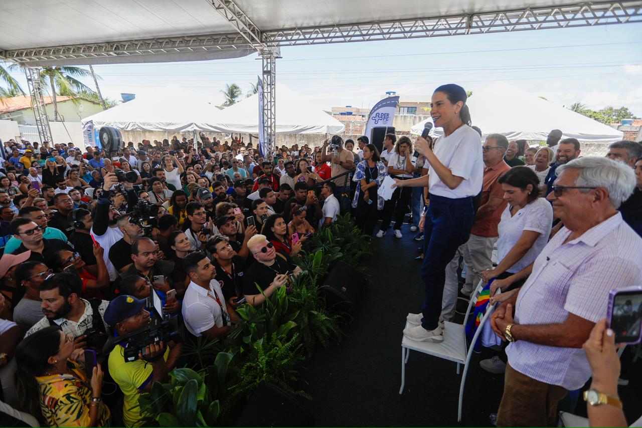Raquel Lyra entrega primeira creche de Itamaracá e restaura a PE-001, em agenda com investimentos em educação, infraestrutura e mobilidade