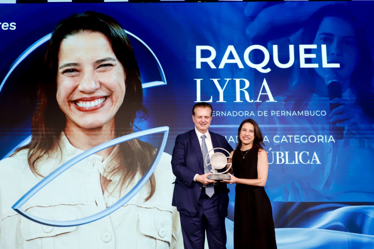 Raquel Lyra recebe o Prêmio Mulheres Exponenciais 2026, da Esfera Brasil, e destaca políticas públicas voltadas às mulheres em Pernambuco Yacy Ribeiro_Secom (32)