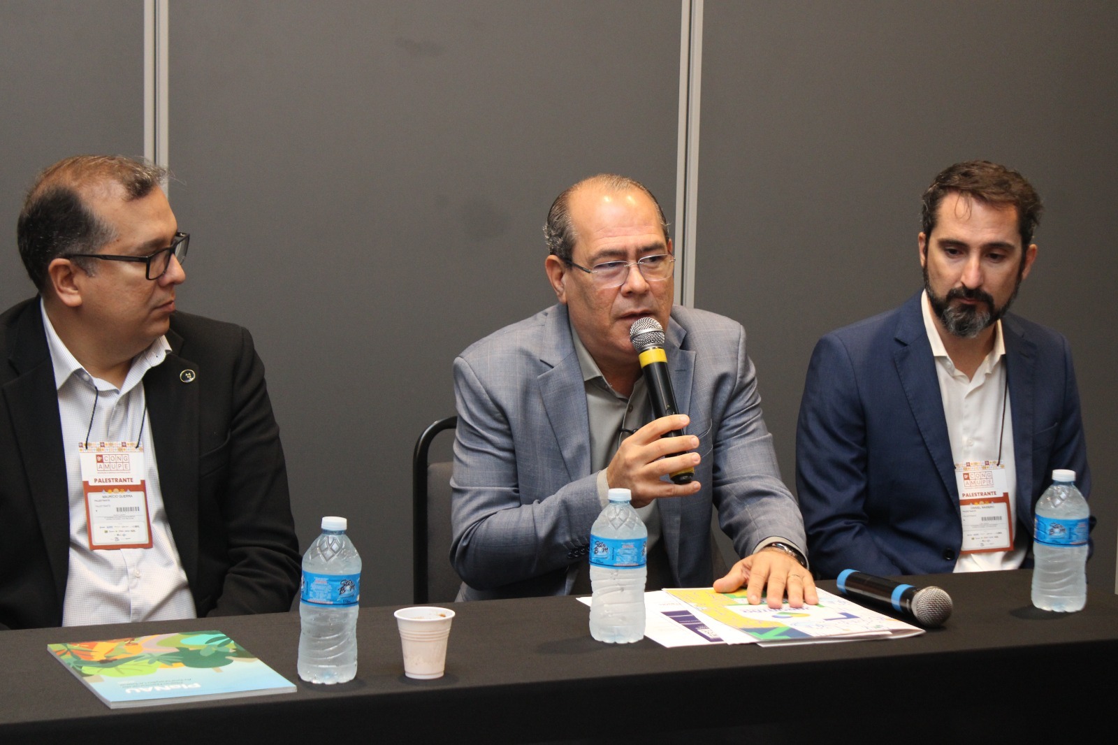 Mano Medeiros media painel na Amupe e Jaboatão conquista prêmio do Sebrae com projeto de simplificação de negócios