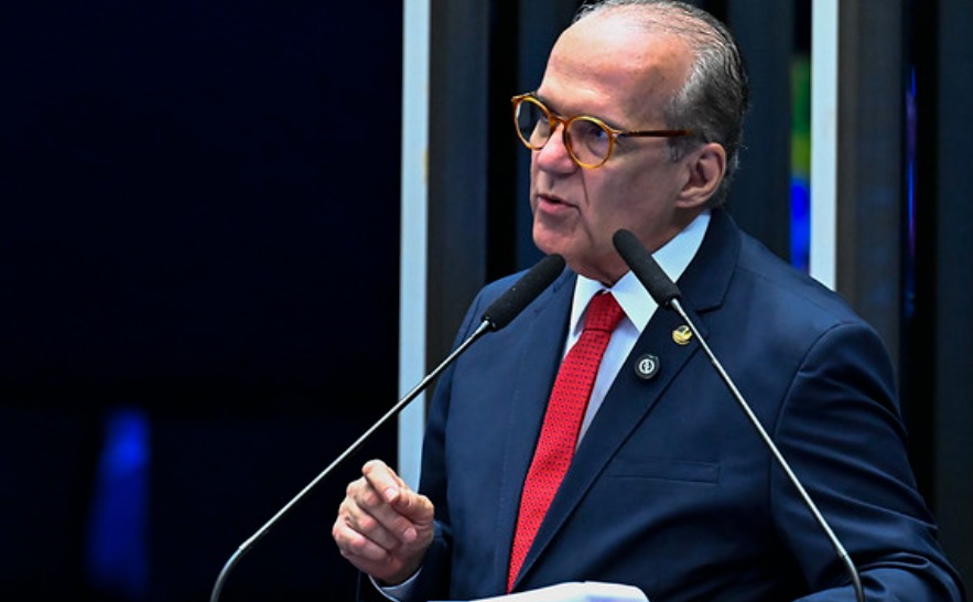 Projeto de Lei nº 1.3652022, que será relatado por Fernando Dueire, trata da atualização do piso salarial nacional para médicos e cirurgiões-dentistas.