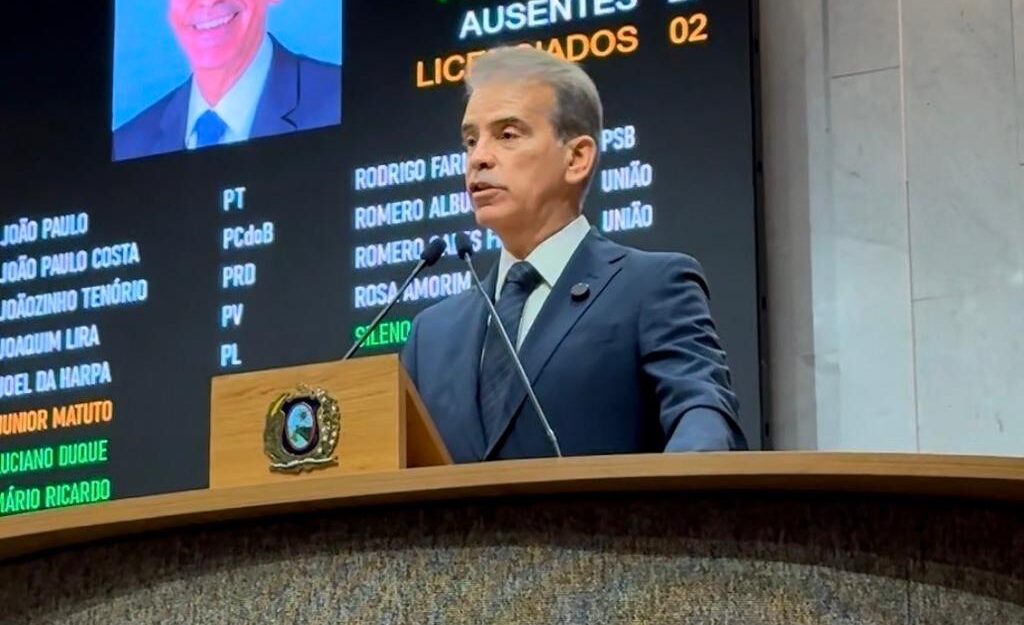 Deputado Coronel Feitosa defendeu Flávio Bolsonaro na Alepe, cobrou instalação de CPMI do Banco Master e pressionou parlamentares do PT a apoiarem investigação.