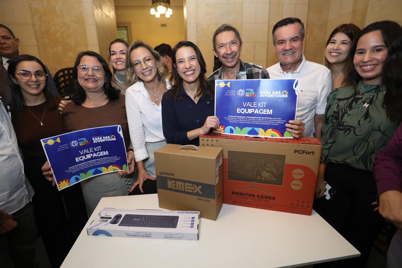 Governadora Raquel Lyra entrega kits de equipamentos para Casas das Juventudes em mais de 60 municípios de Pernambuco com investimento de R$ 6 milhões