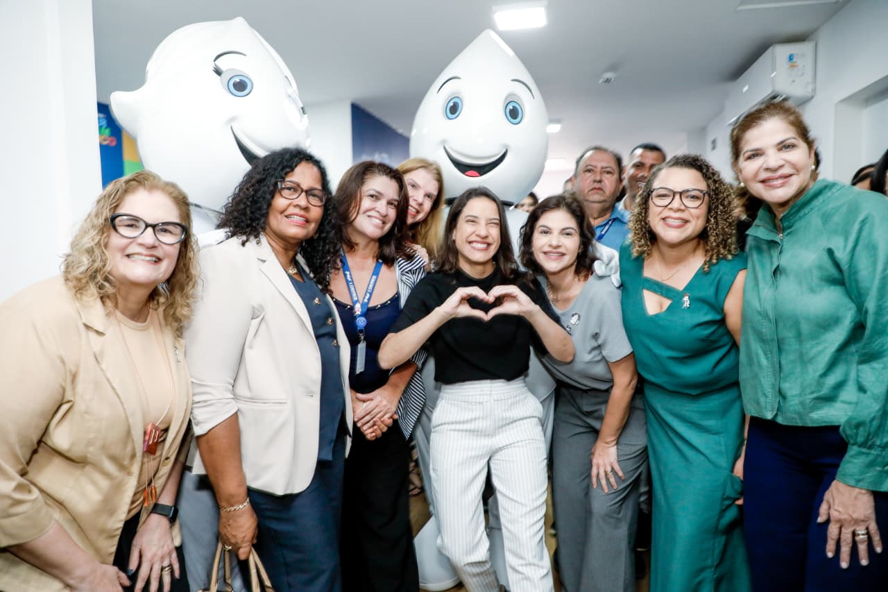 Governadora Raquel Lyra entrega nova Central Estadual da Rede de Frio, dobra capacidade de armazenamento de vacinas e comenta cenário político para 2026