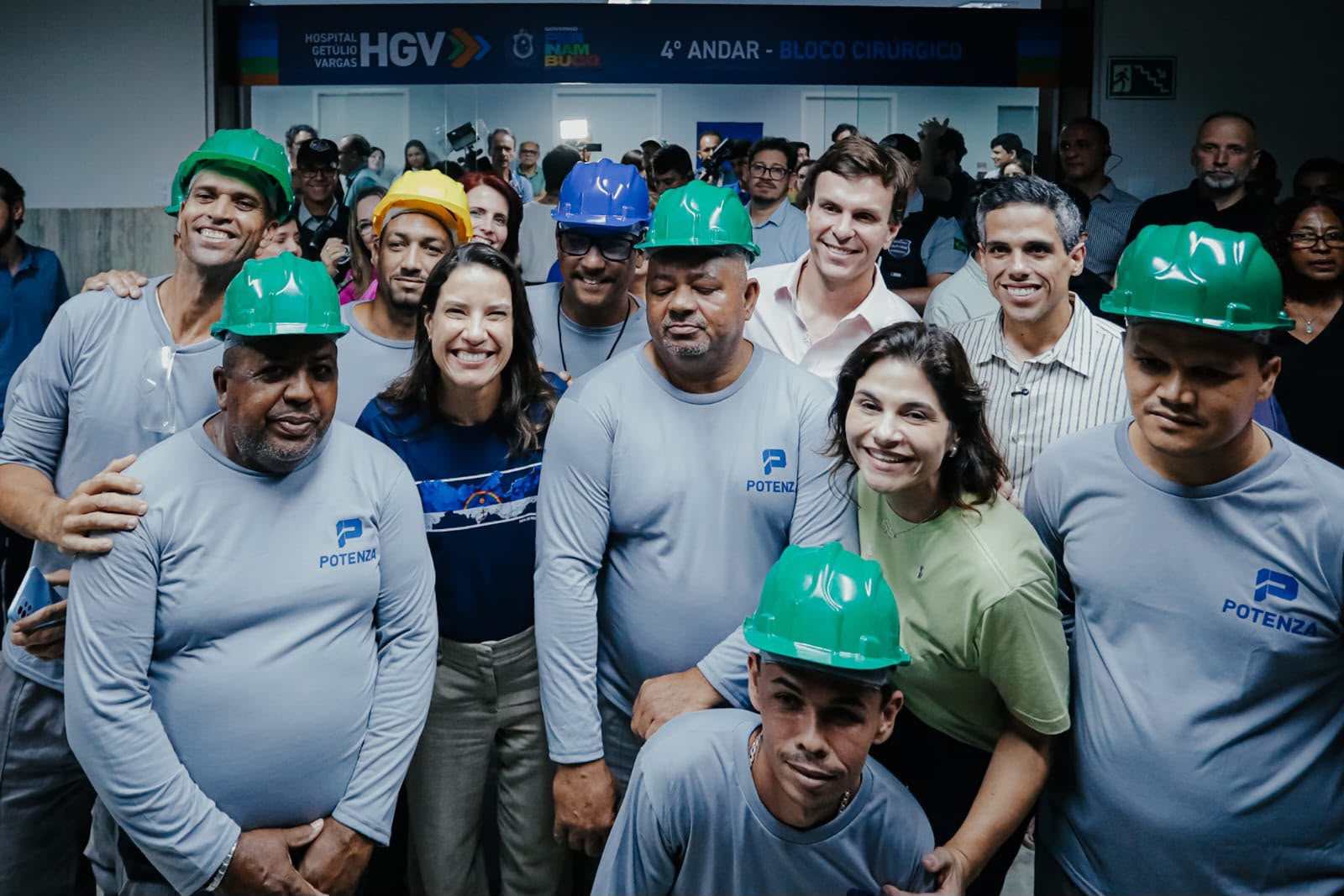 Governadora Raquel Lyra entrega novo bloco cirúrgico do Hospital Getúlio Vargas, no Recife, com capacidade para realizar mil cirurgias mensais após investimento de R$ 11 milhões
