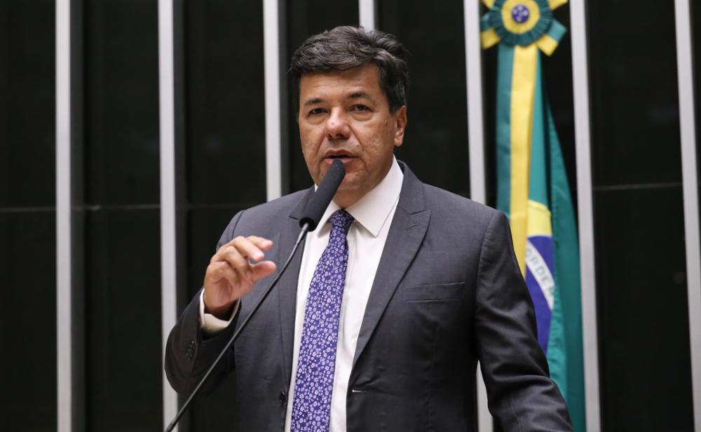 Mendonça Filho defende Priscila Krause após ofensiva do PSB sobre repasses a hospital de Garanhuns e cita parecer técnico do TCE
