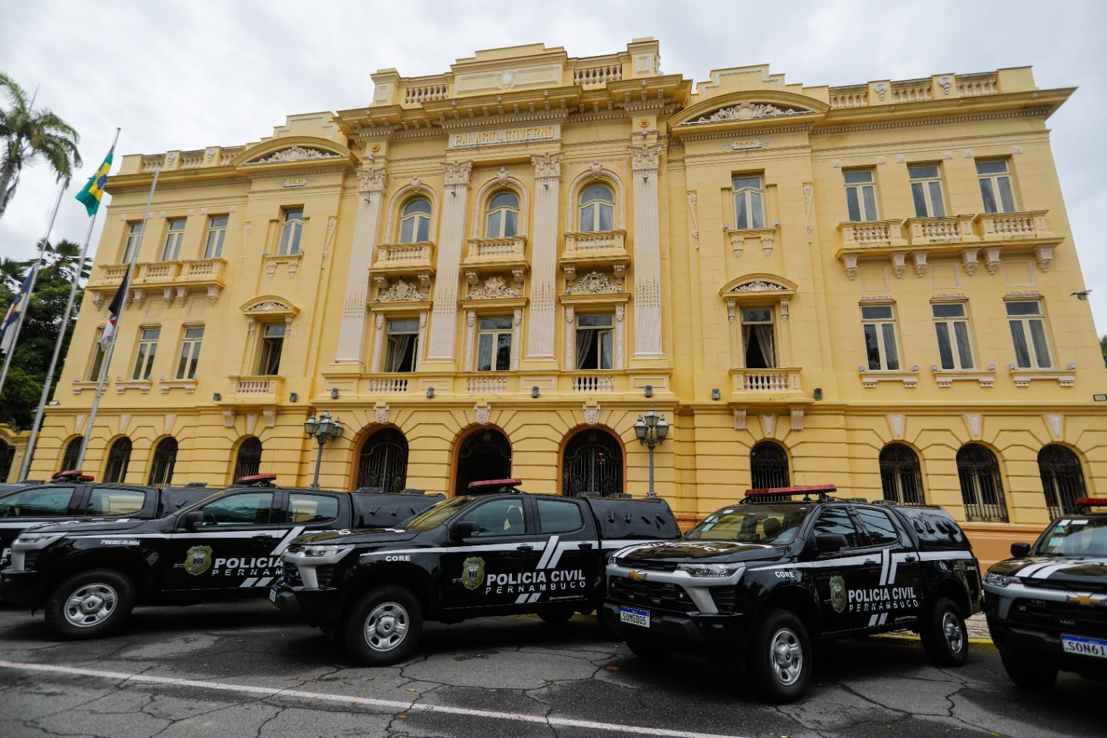 Pernambuco registrou os menores índices de roubos e homicídios da série histórica entre janeiro e maio de 2026, segundo dados da Secretaria de Defesa Social.