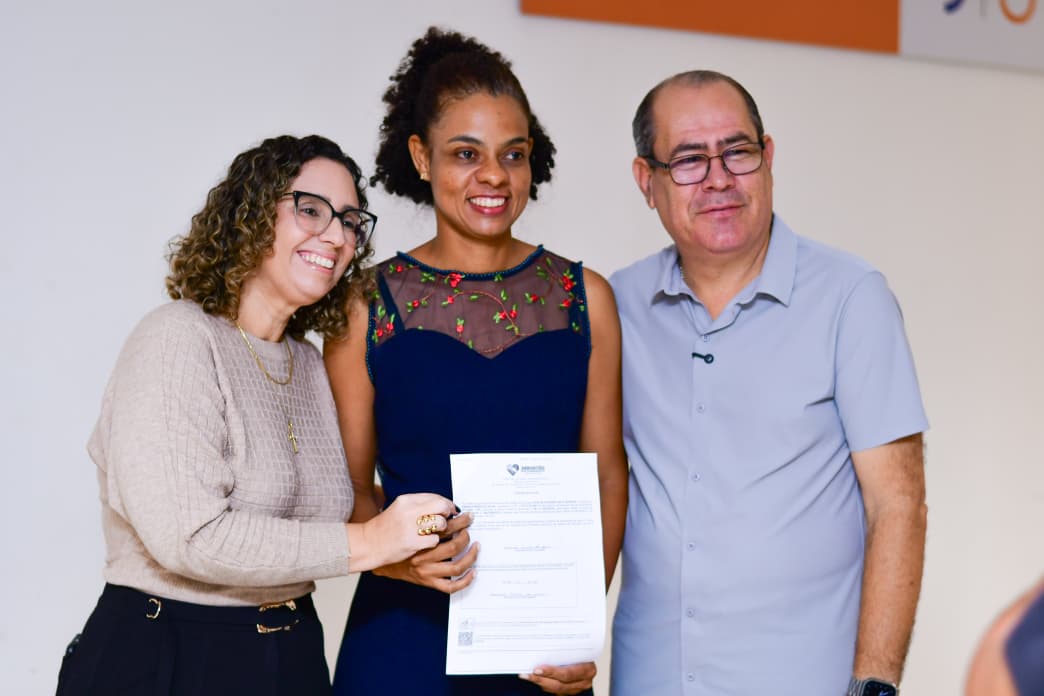 Prefeitura do Jaboatão empossou 125 novos servidores concursados para as áreas de Saúde e Educação. Município já soma 1.194 nomeações