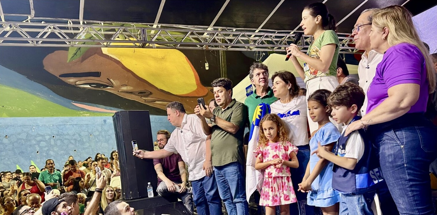 Raquel Lyra entrega obra de R$ 92 milhões em Jardim Monteverde, maior contenção de encostas do País, e anuncia revitalização de canal