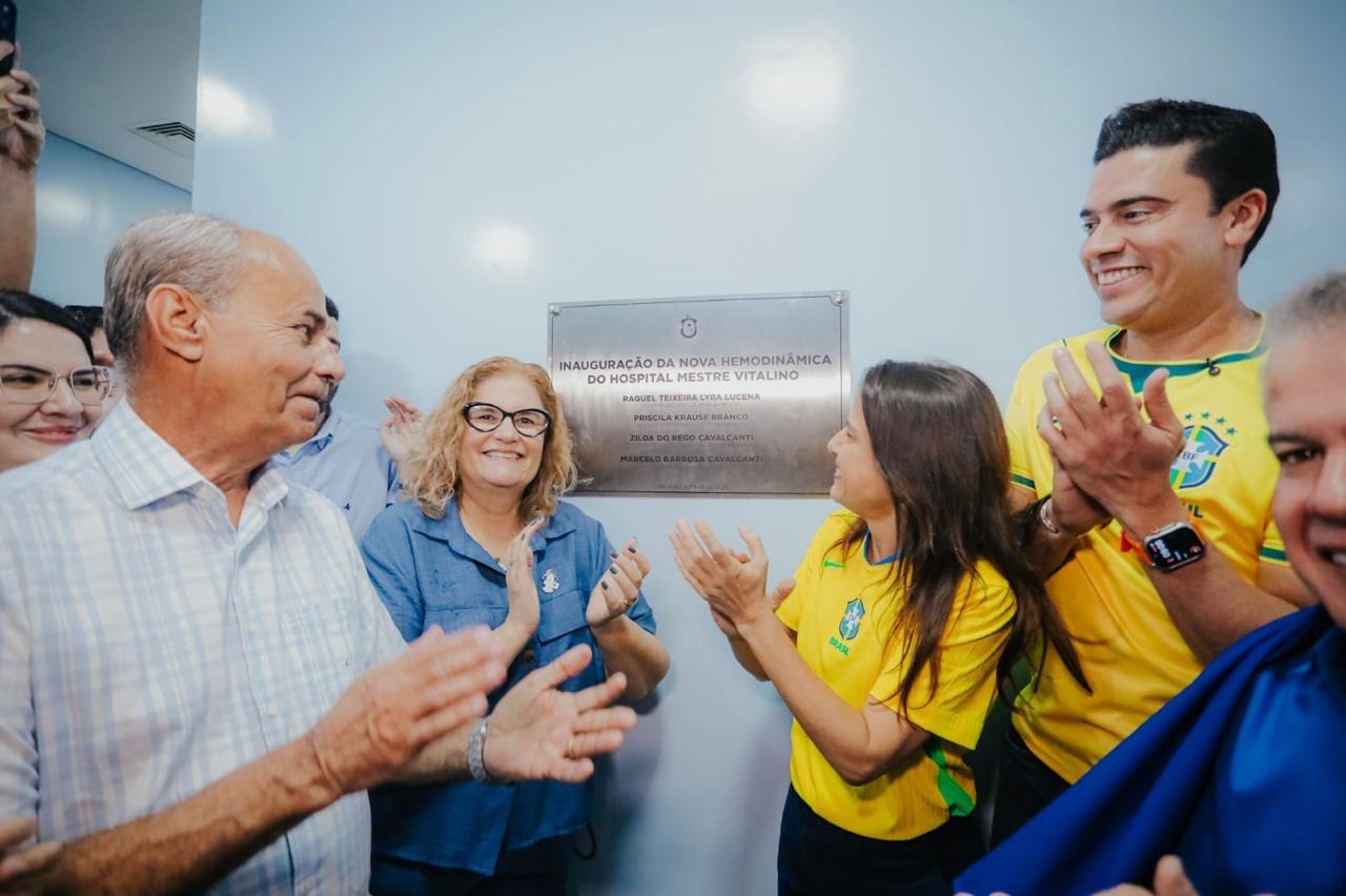 Raquel Lyra entrega obras na saúde, autoriza Colégio da Polícia Militar e anuncia mais de R$ 116 milhões em investimentos para Caruaru