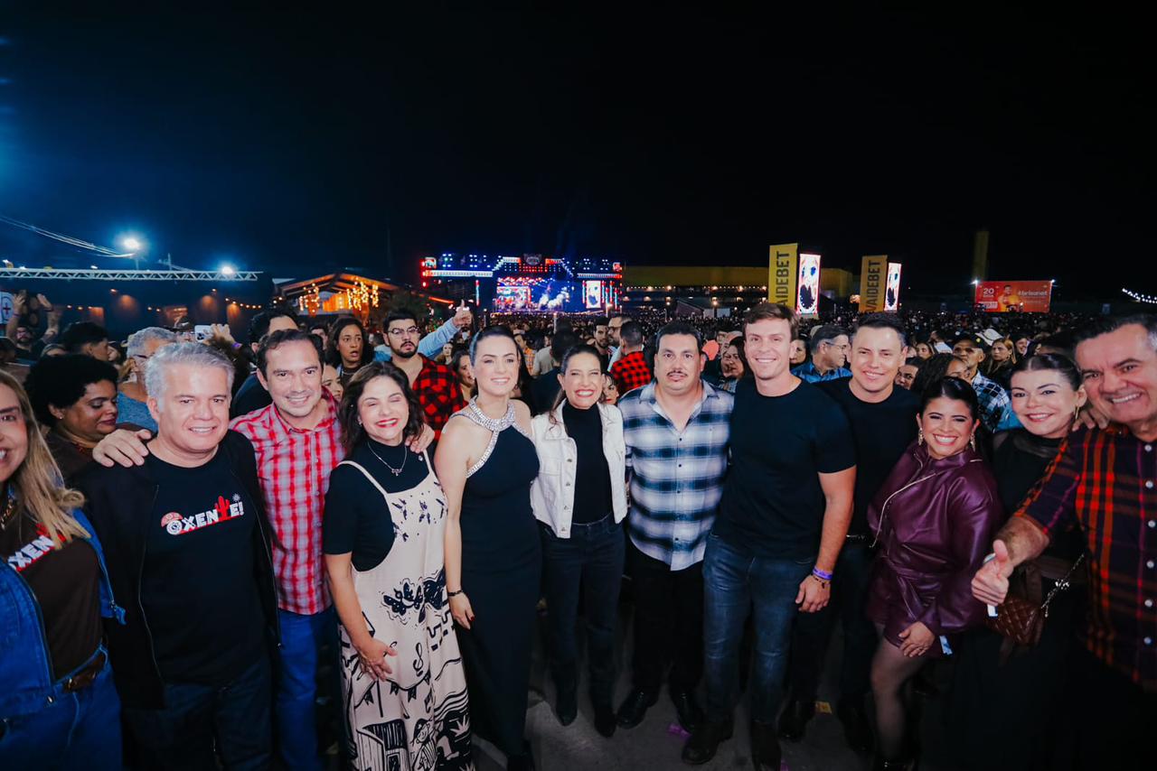 Raquel Lyra participa do São João de Surubim, destaca investimentos em segurança, cultura e infraestrutura e ressalta impacto da festa na economia