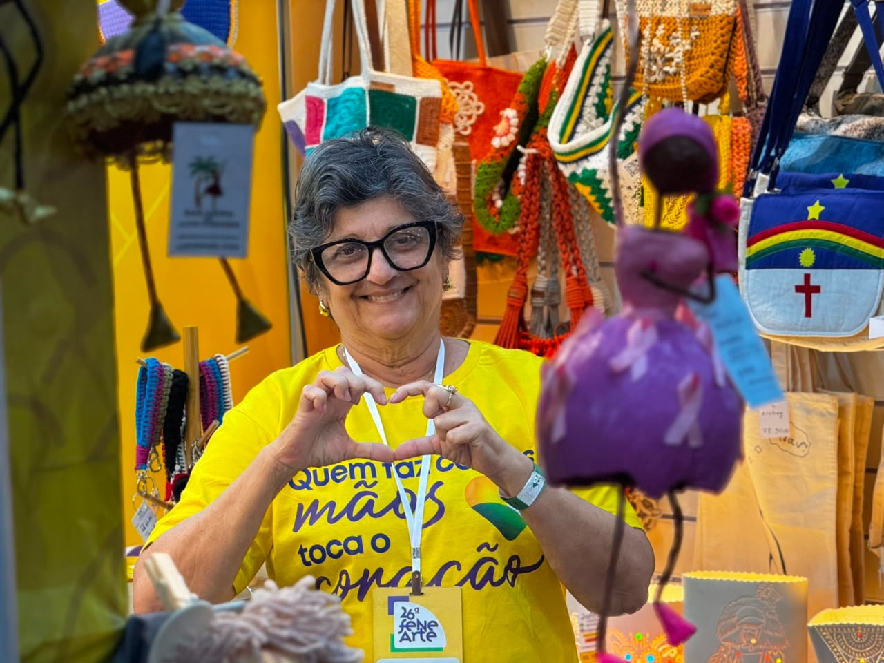 Estande da Prefeitura reúne 20 artesãos e evidencia a força da economia criativa de Jaboatão durante a maior feira de artesanato da América Latina