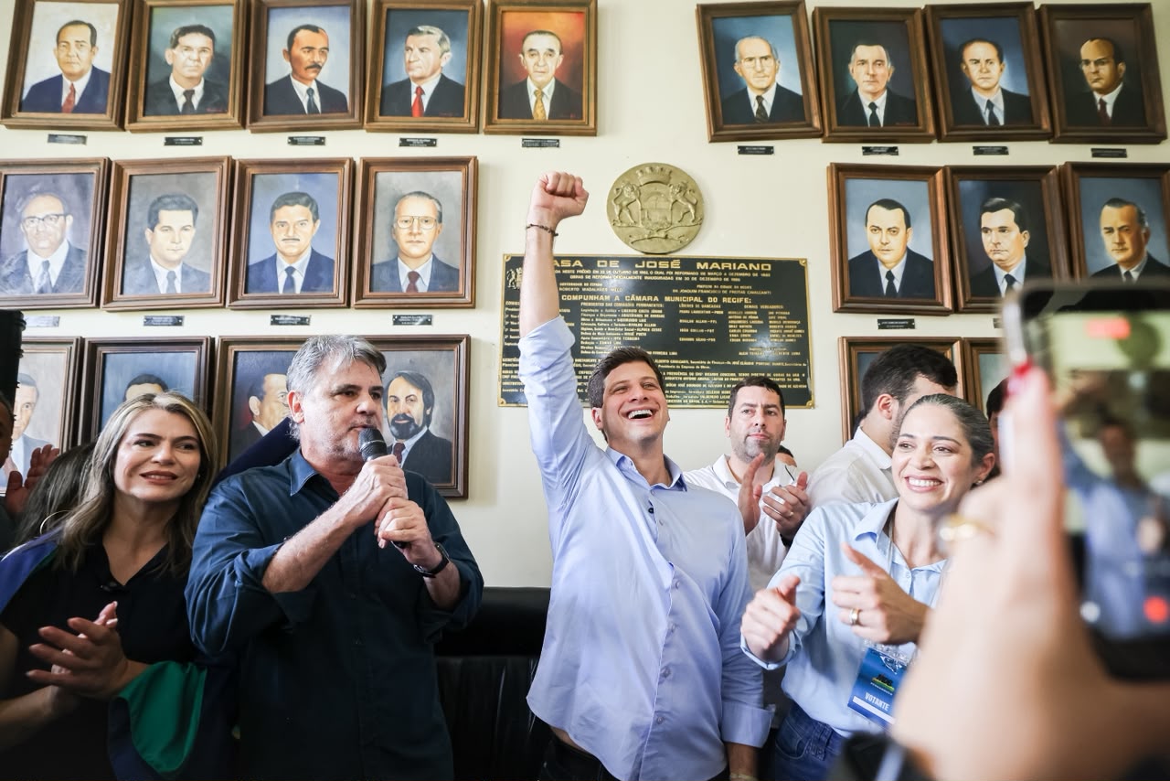 João Campos participa da convenção do MDB, que oficializa apoio à sua pré-candidatura ao Governo de Pernambuco e homologa chapas para 2026.