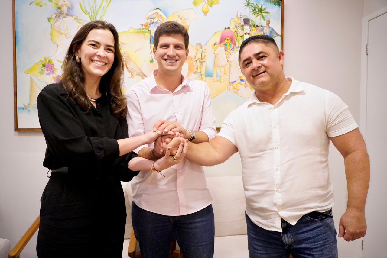 João Campos recebeu os apoios de Maciel Saraiva, de Aliança, e do ex-prefeito Marcello Maranhão, de Ribeirão, reforçando sua pré-campanha ao Governo de Pernambuco