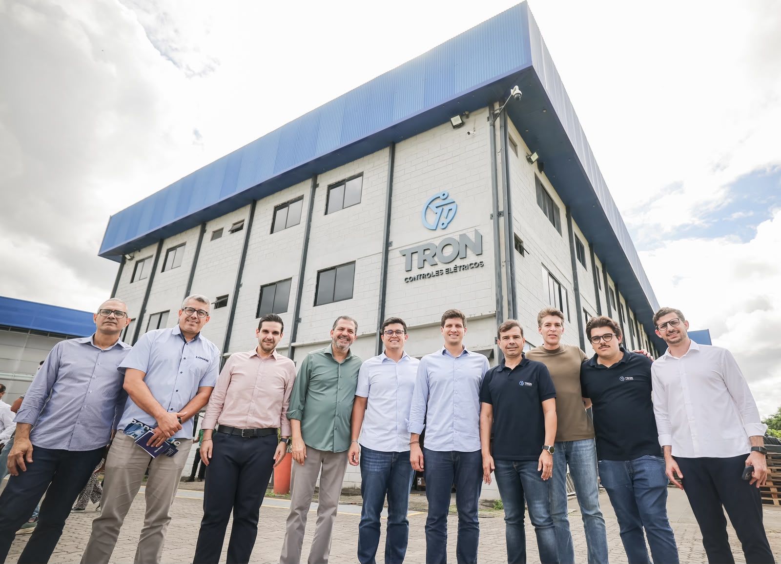 João Campos visitou o Parqtel, conheceu indústria de tecnologia e recebeu representantes dos entregadores por aplicativo para discutir demandas da categoria