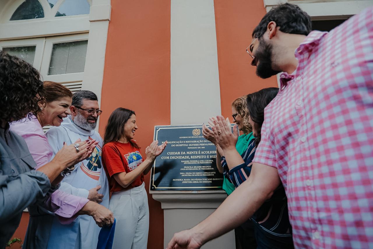 Raquel Lyra entrega a primeira etapa da requalificação do Hospital Ulysses Pernambucano. Obras somam R$ 18,9 milhões
