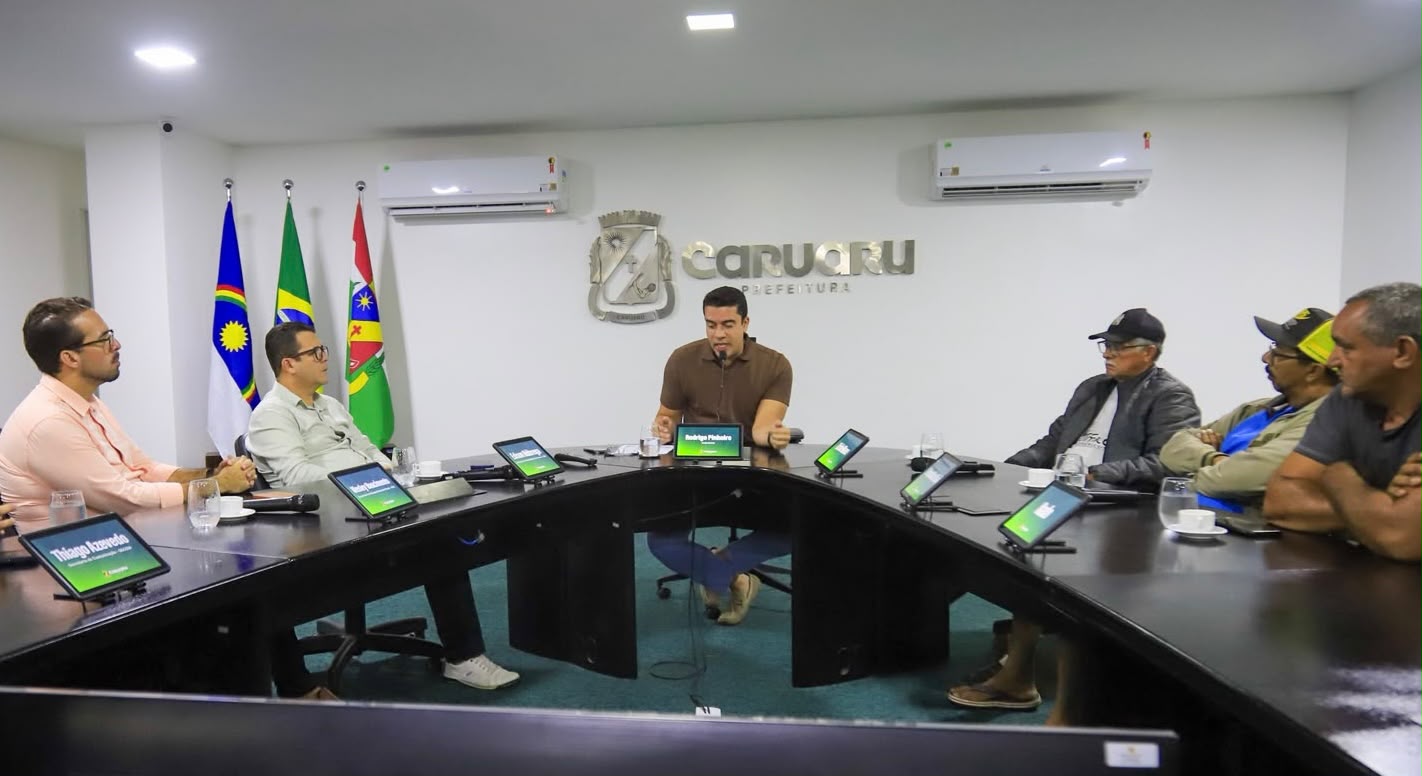 odrigo Pinheiro anuncia decreto que regulariza a situação dos toyoteiros de Caruaru, garante segurança jurídica e encerra impasse judicial iniciado em 2016